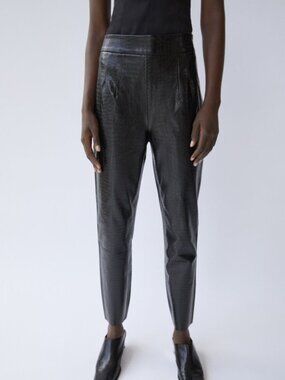 NWT ZARA | Faux Leather Crocodile Pant | Sz. M